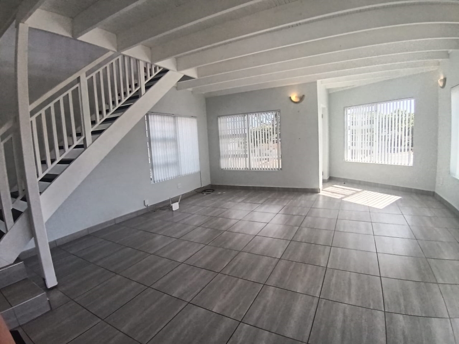 To Let 3 Bedroom Property for Rent in Kleinkrantz Western Cape